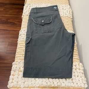 Women’s Kuhl Vintage Pantina Dye Splash Hiking Camping Cargo 11” Shorts Size 6